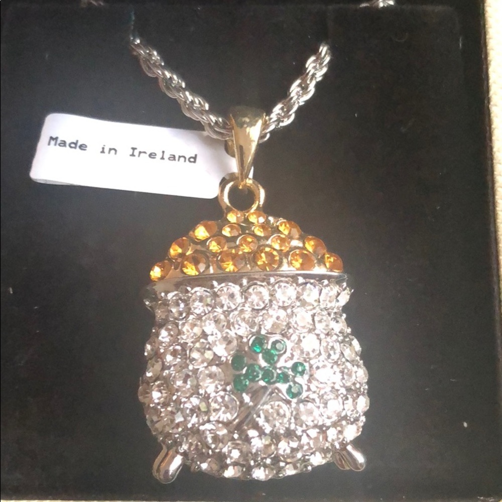 Killarney Crystal Pot of Gold Necklace